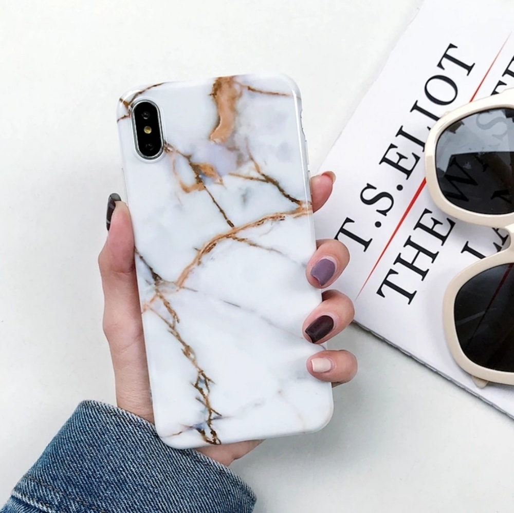 White and Gold Marble iPhone X Case